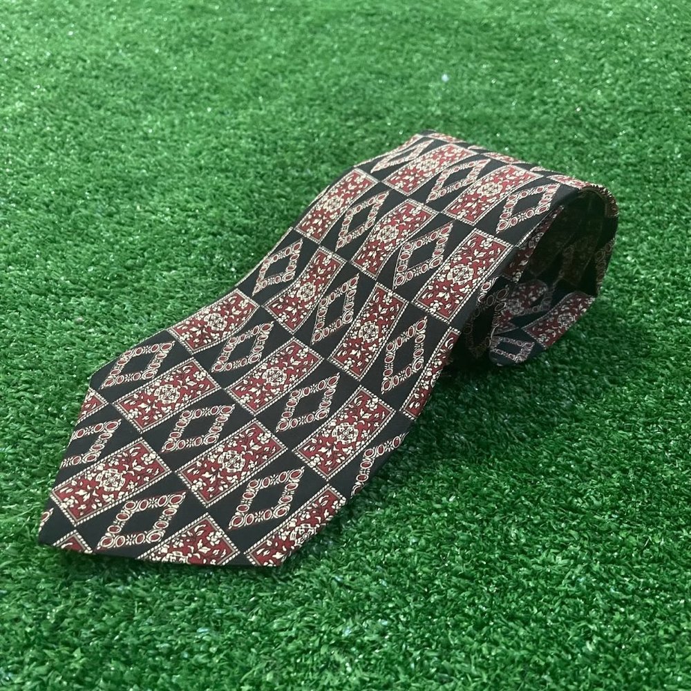 The Metropolitan Museum of Art Geometric Black Silk Art to Wear Y2K Neck Tie